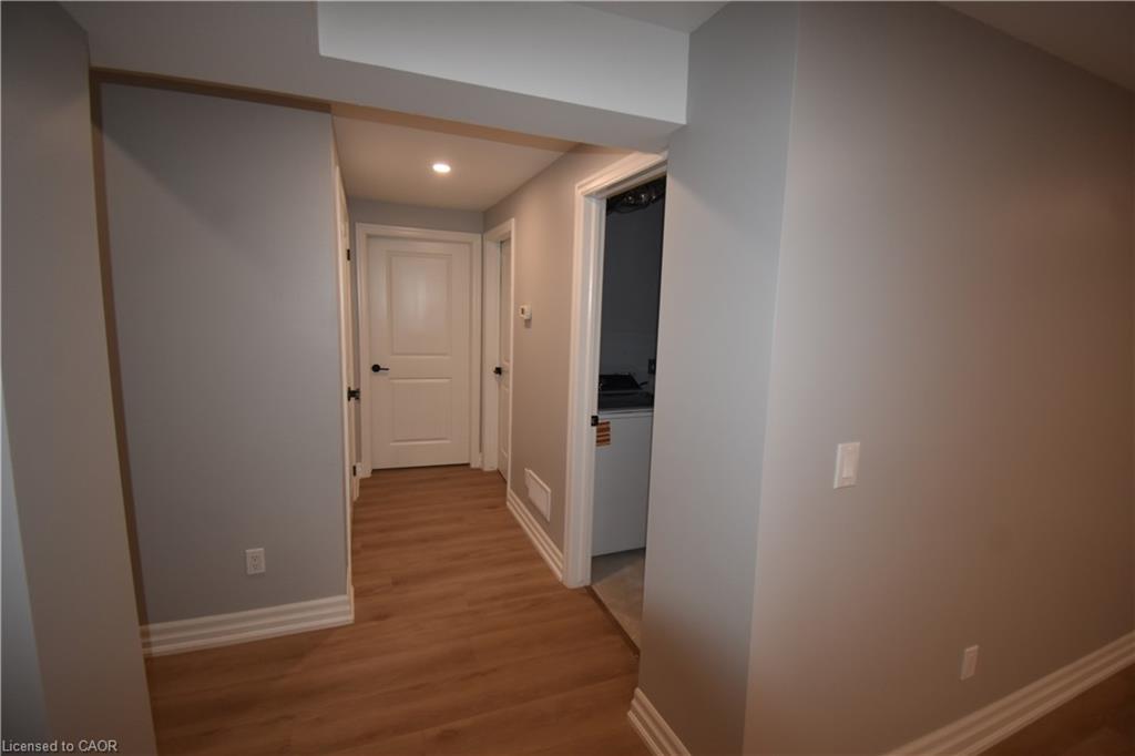 2-1294 Coric Avenue Property Photo 12