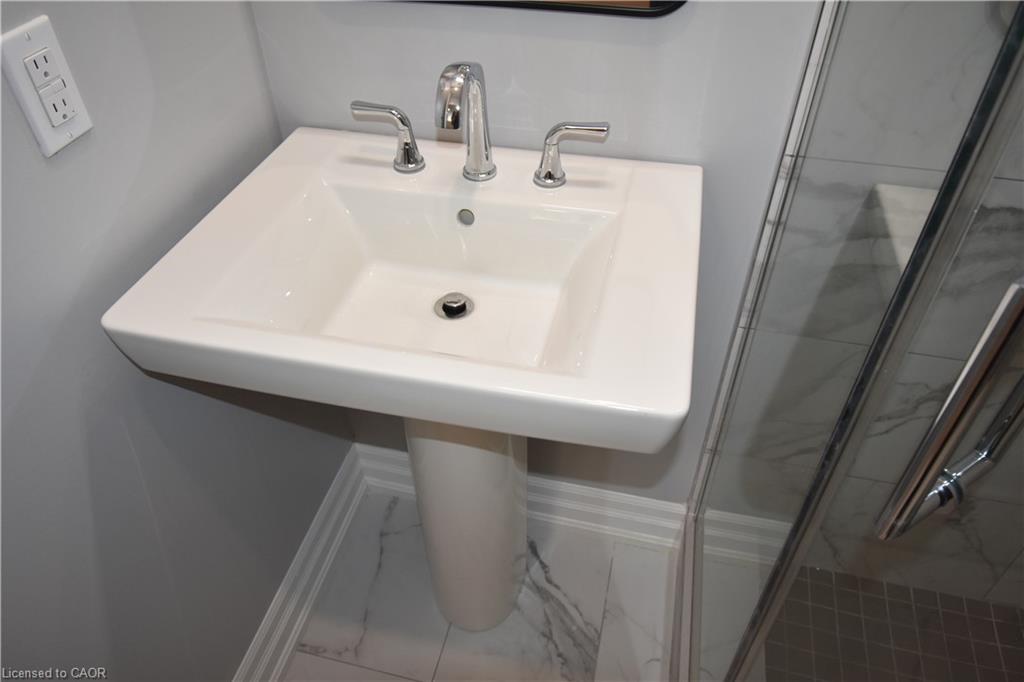 2-1294 Coric Avenue Property Photo 26