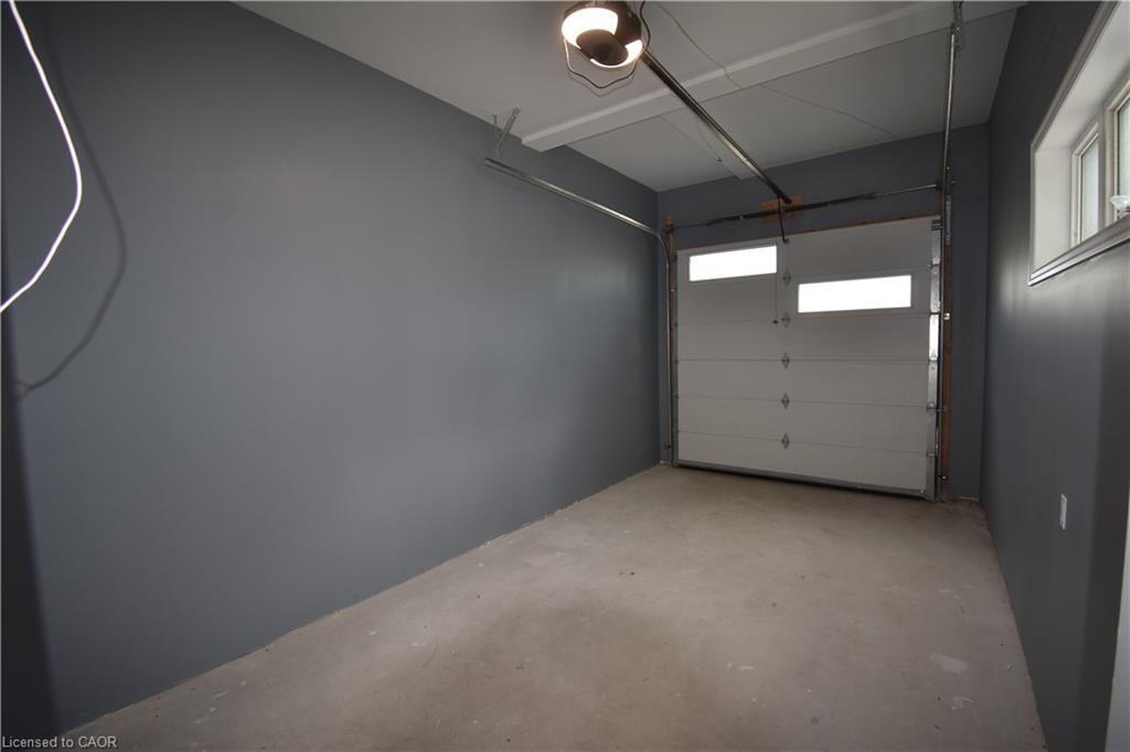 2-1294 Coric Avenue Property Photo 30