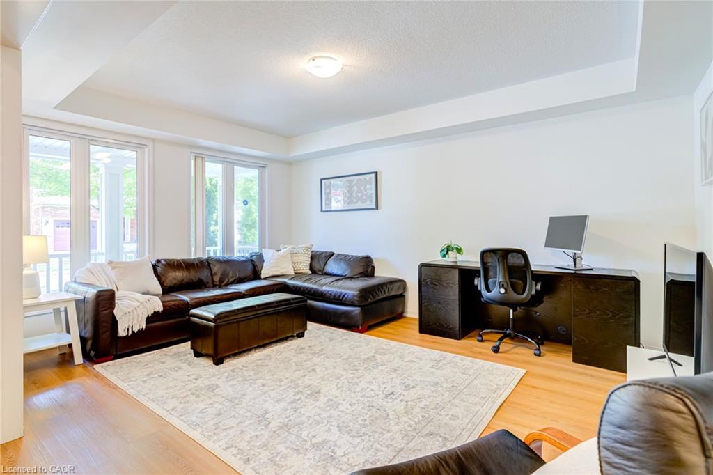672 Mceastern Path Property Photo 4