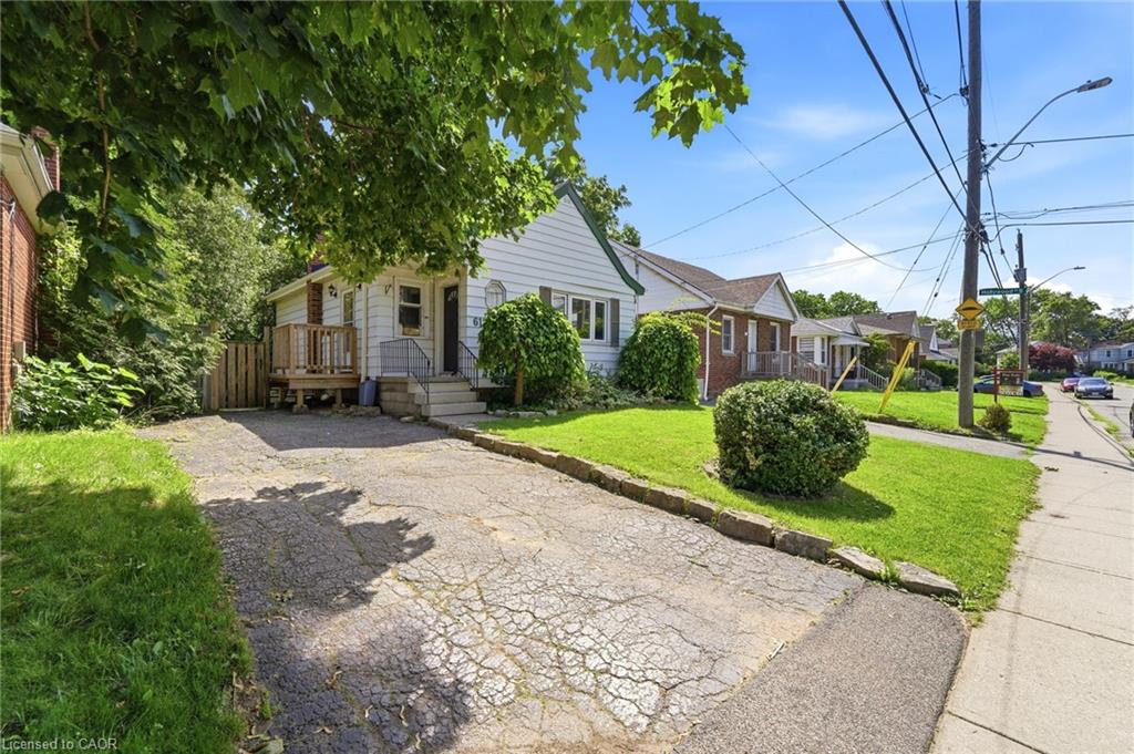 61 Glenmount Avenue Property Photo 3