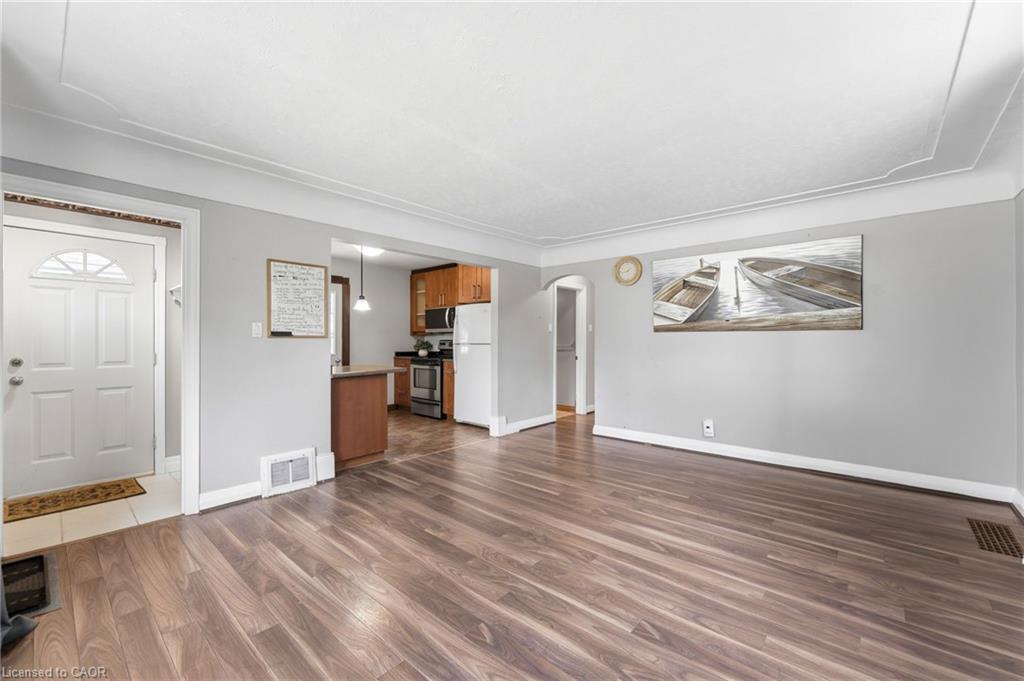 61 Glenmount Avenue Property Photo 6