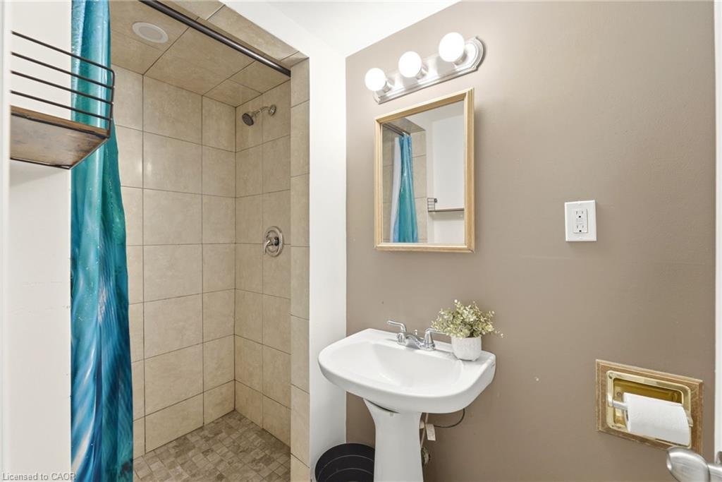 61 Glenmount Avenue Property Photo 29