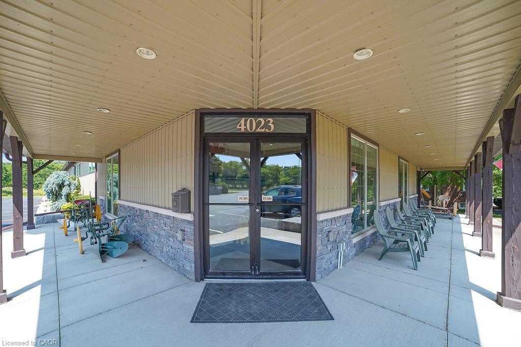 4023 Highway 6 Property Photo 2