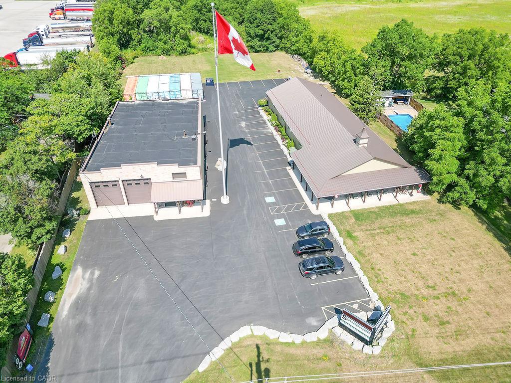 4023 Highway 6 Property Photo 5