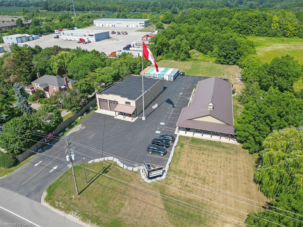 4023 Highway 6 Property Photo 6