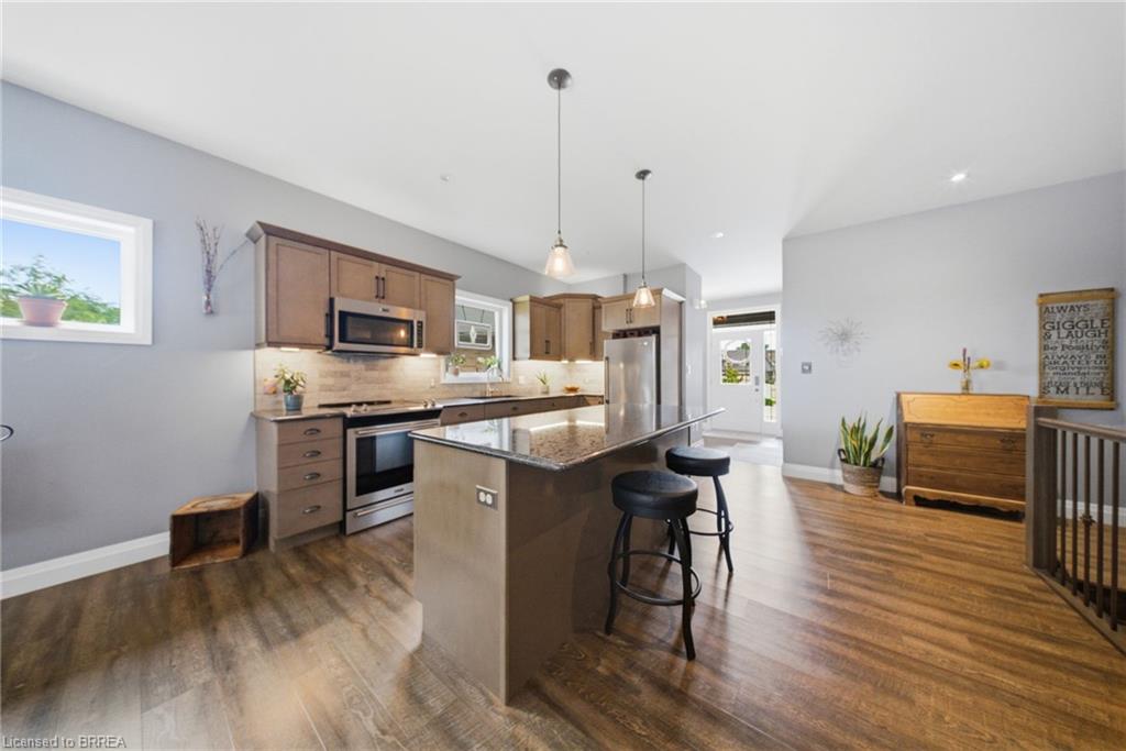 14 Ridgewood Court Property Photo 8