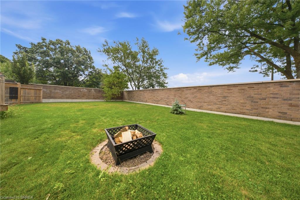 14 Ridgewood Court Property Photo 26