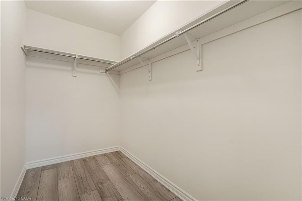39-305 Garner Road W Property Photo 37