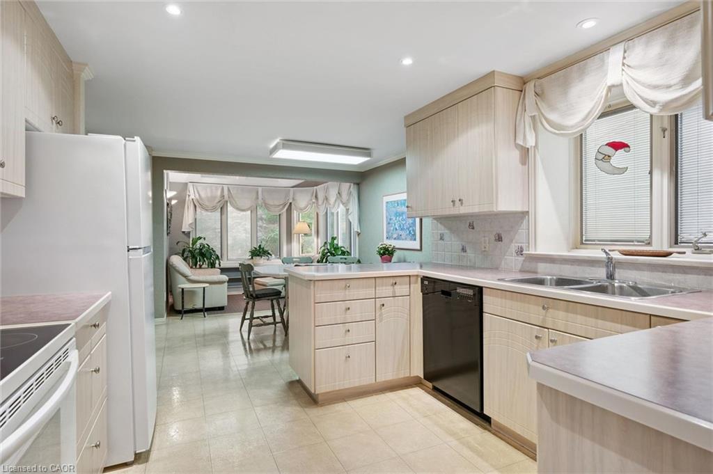 30 Shuh Avenue Property Photo 12