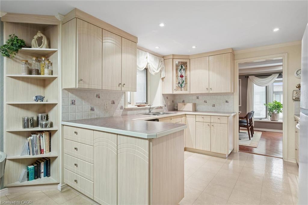 30 Shuh Avenue Property Photo 13