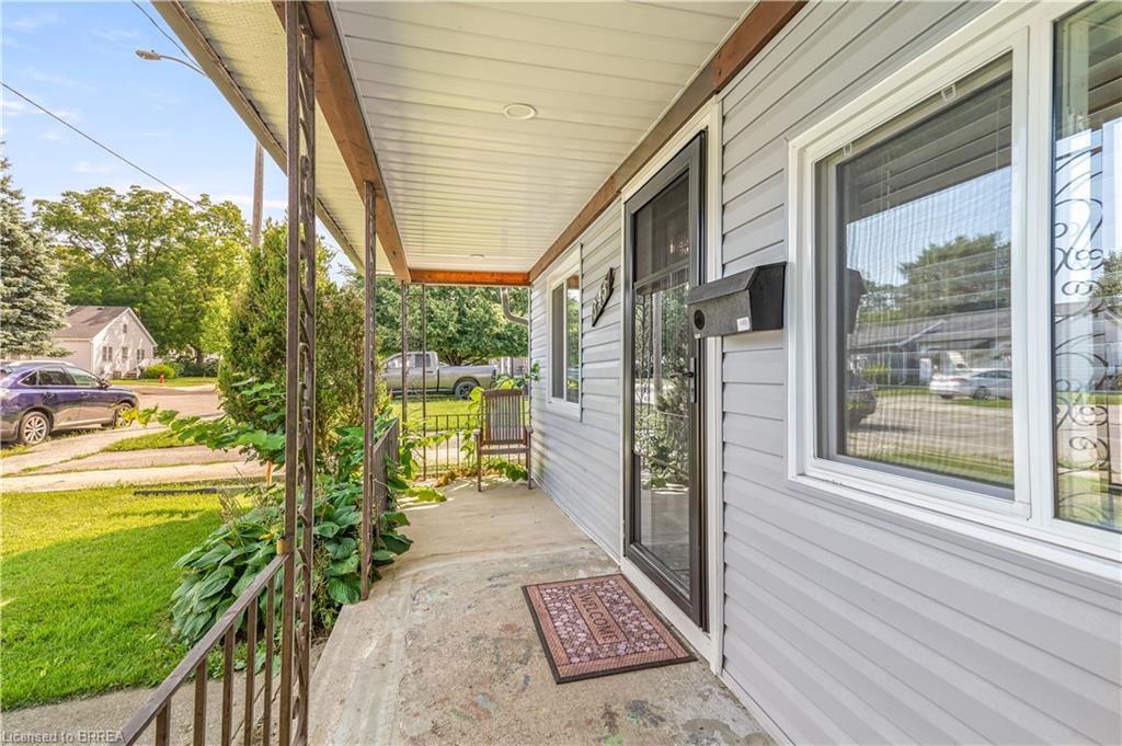 345 Nelson Street Property Photo 5