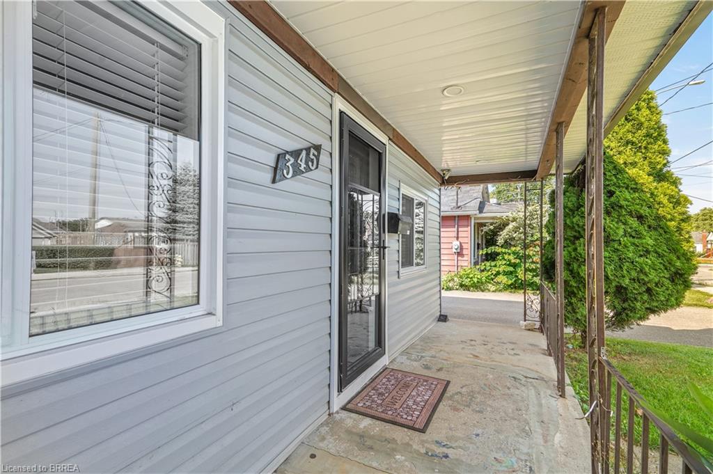 345 Nelson Street Property Photo 6