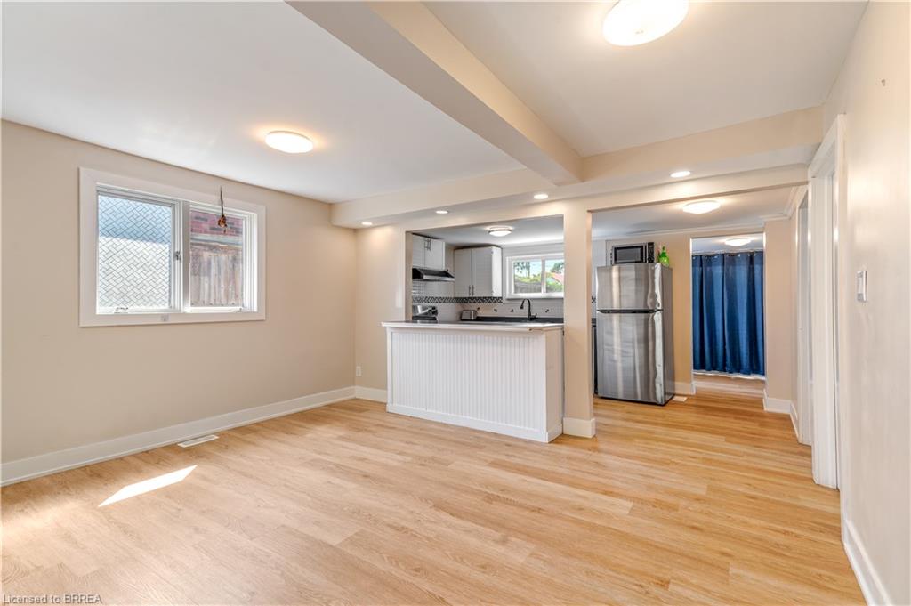 345 Nelson Street Property Photo 15