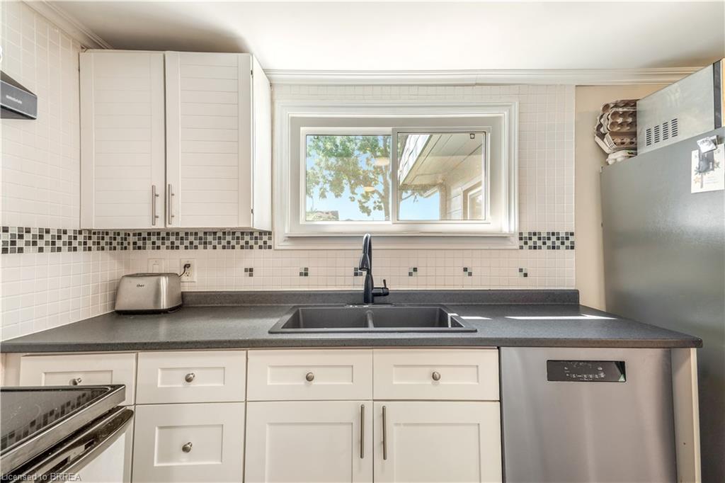 345 Nelson Street Property Photo 20
