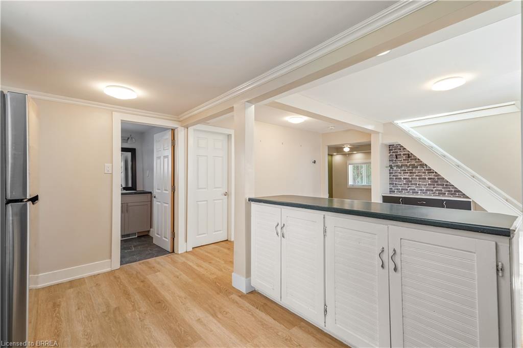 345 Nelson Street Property Photo 21