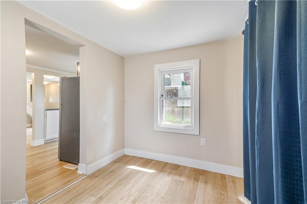 345 Nelson Street Property Photo 27