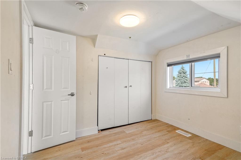 345 Nelson Street Property Photo 29