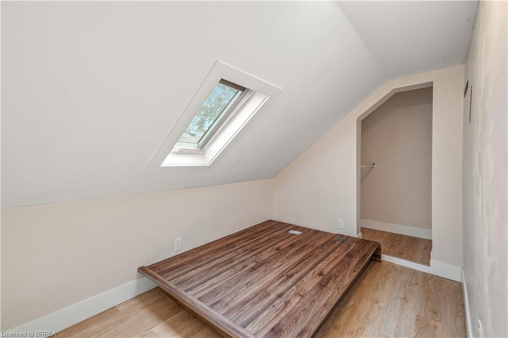 345 Nelson Street Property Photo 31