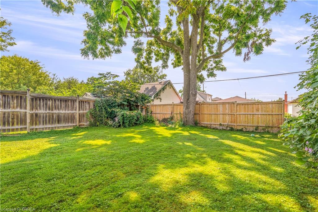 345 Nelson Street Property Photo 46