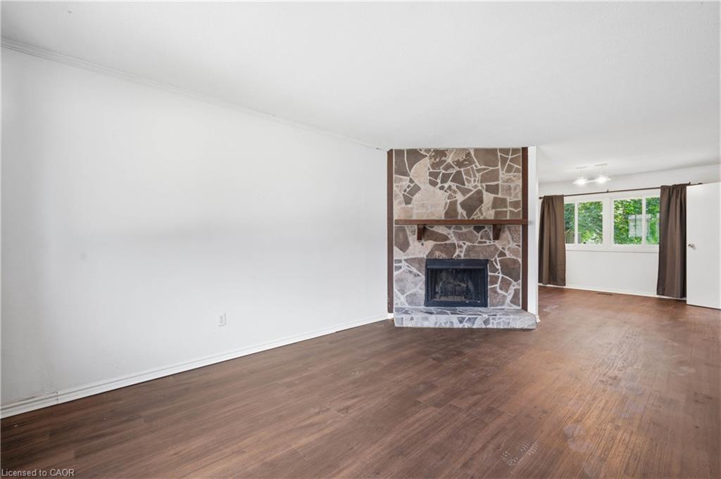 80-121 University Avenue E Property Photo 12