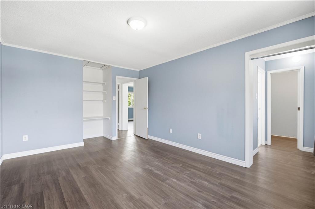 80-121 University Avenue E Property Photo 18