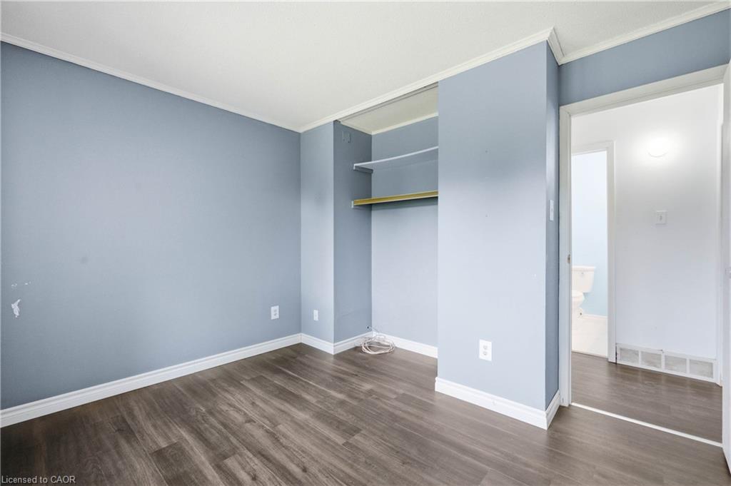 80-121 University Avenue E Property Photo 24
