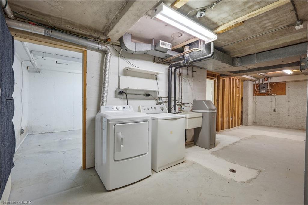 80-121 University Avenue E Property Photo 25