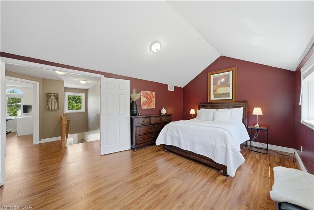 784 Butternut Avenue Property Photo 18