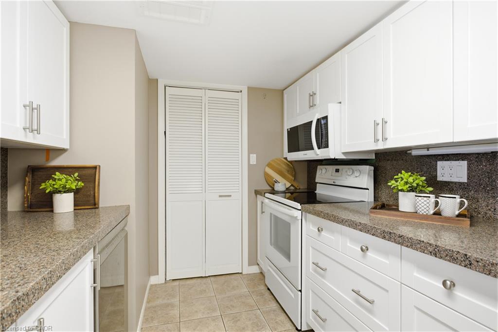 F304-216 Plains Road W Property Photo 7