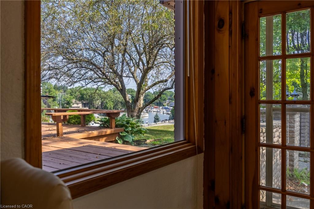 17 Donjon Boulevard Property Photo 6