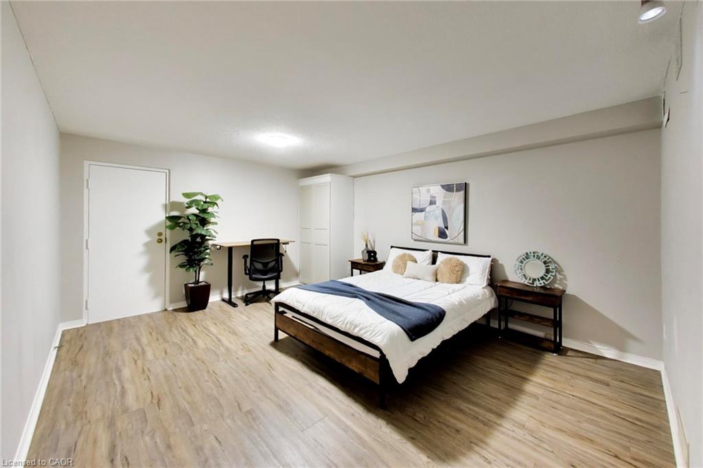 617-895 Maple Avenue Property Photo 4