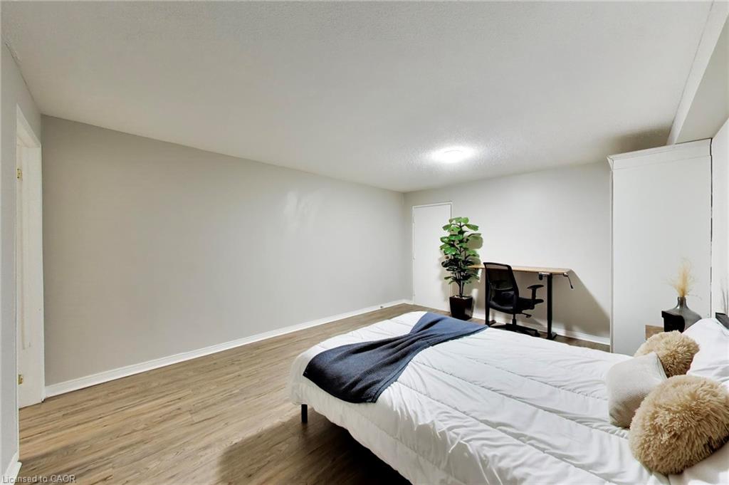 617-895 Maple Avenue Property Photo 6