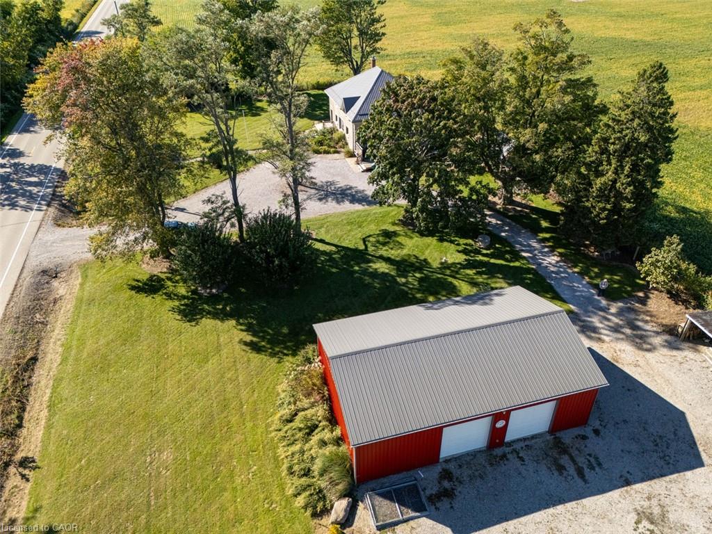 1635 Lakeshore Road Property Photo 3