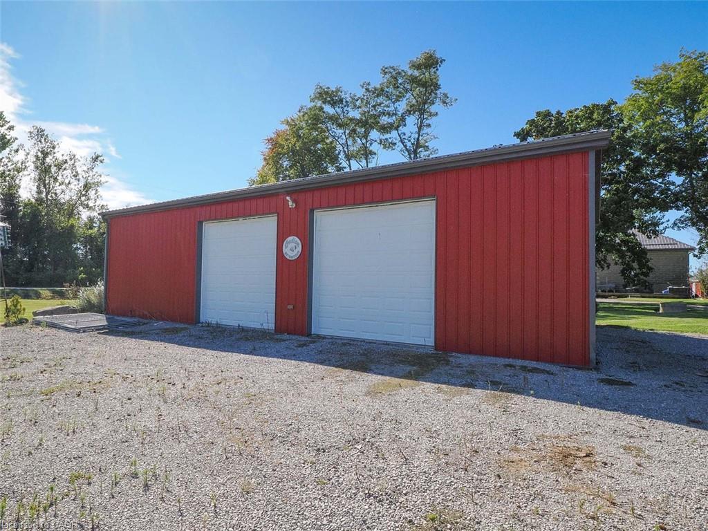 1635 Lakeshore Road Property Photo 4