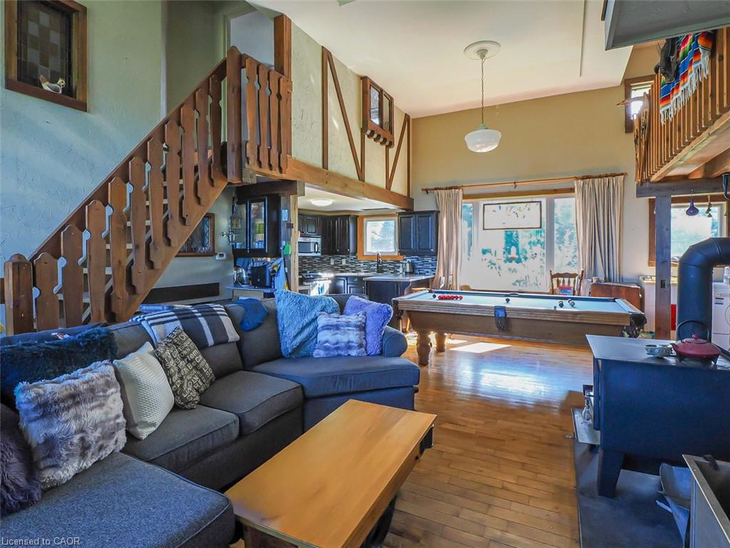 1635 Lakeshore Road Property Photo 9
