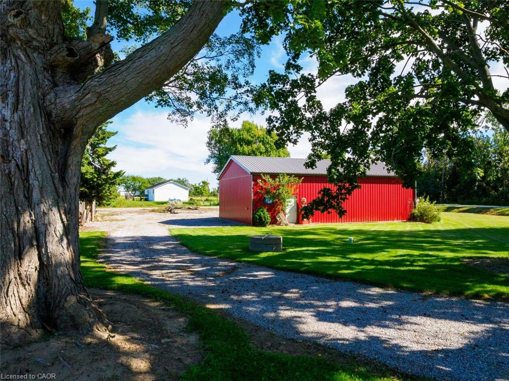1635 Lakeshore Road Property Photo 33