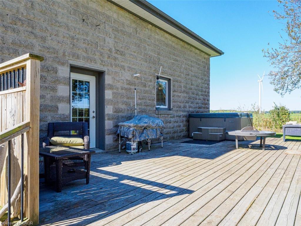 1635 Lakeshore Road Property Photo 37