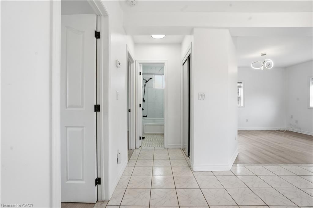 1049 Glencairn Avenue Property Photo 17