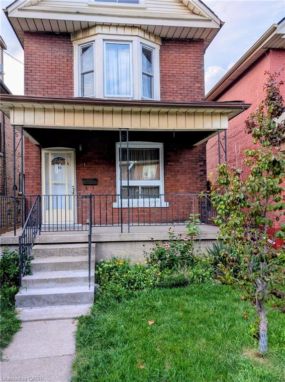 61 Barnesdale Avenue N Property Photo 2