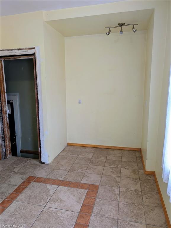 61 Barnesdale Avenue N Property Photo 13