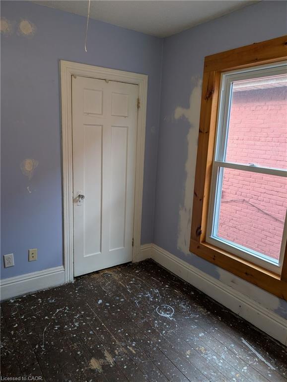 61 Barnesdale Avenue N Property Photo 18