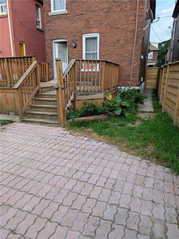 61 Barnesdale Avenue N Property Photo 27