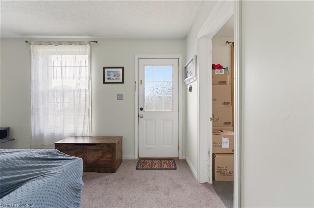 128 Mary Street Property Photo 3