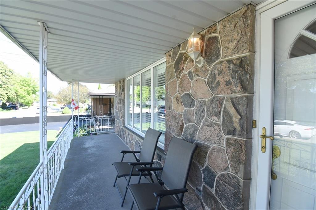 36 Abbington Drive Property Photo 5