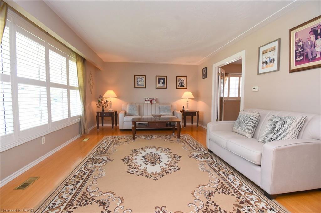 36 Abbington Drive Property Photo 8
