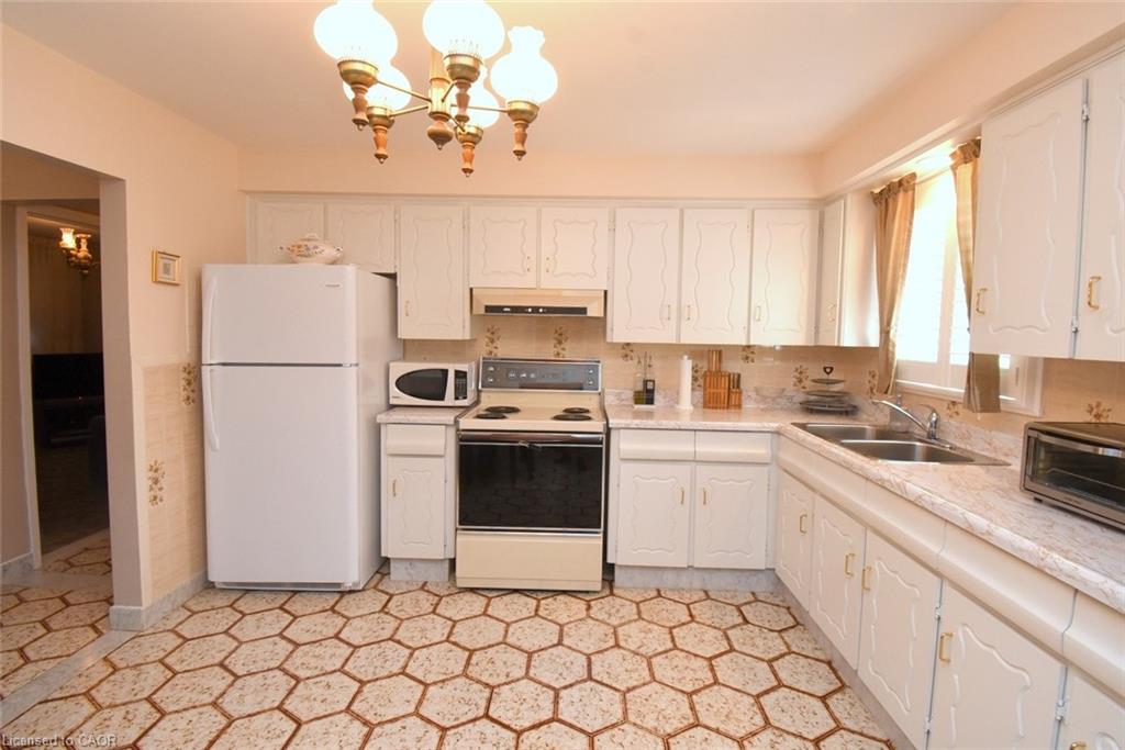 36 Abbington Drive Property Photo 13