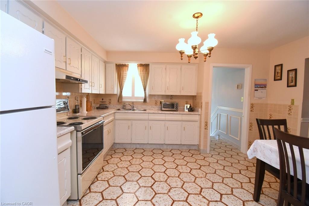 36 Abbington Drive Property Photo 14