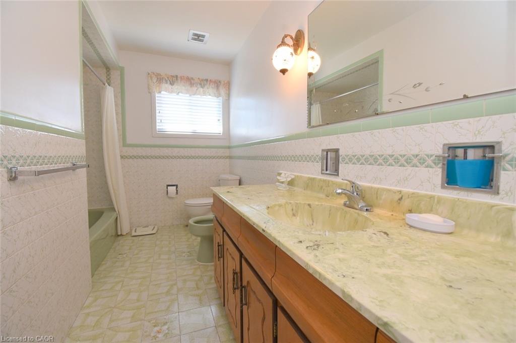 36 Abbington Drive Property Photo 19