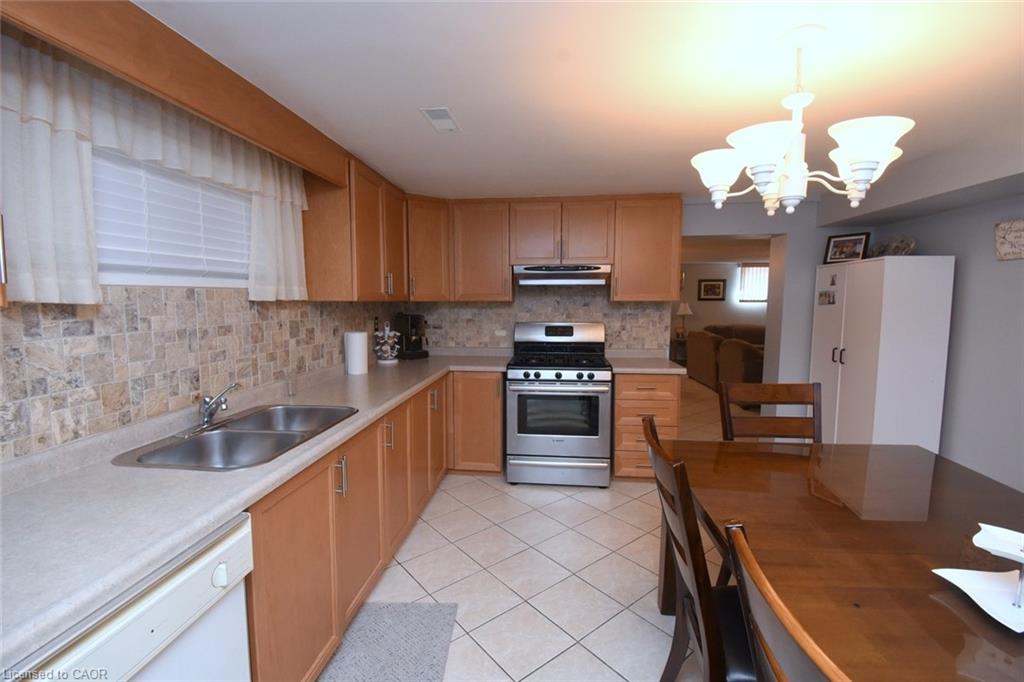 36 Abbington Drive Property Photo 24